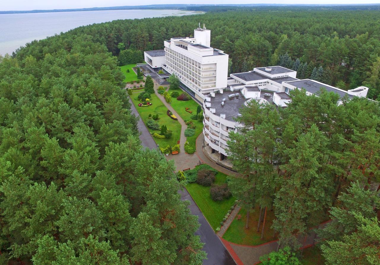 Sanatorii Sosny At Naroch Lake Hotel Gatovichi Esterno foto