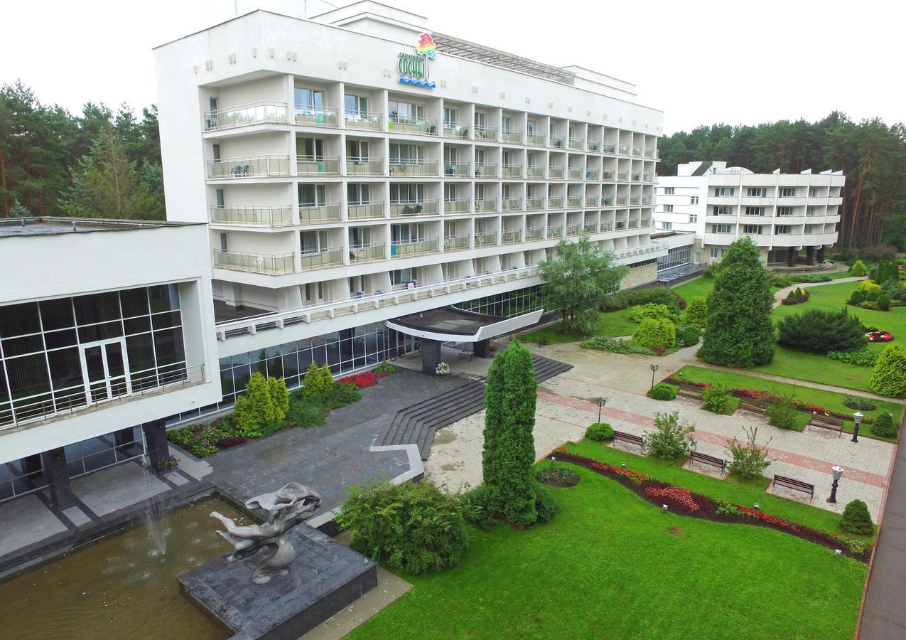 Sanatorii Sosny At Naroch Lake Hotel Gatovichi Esterno foto